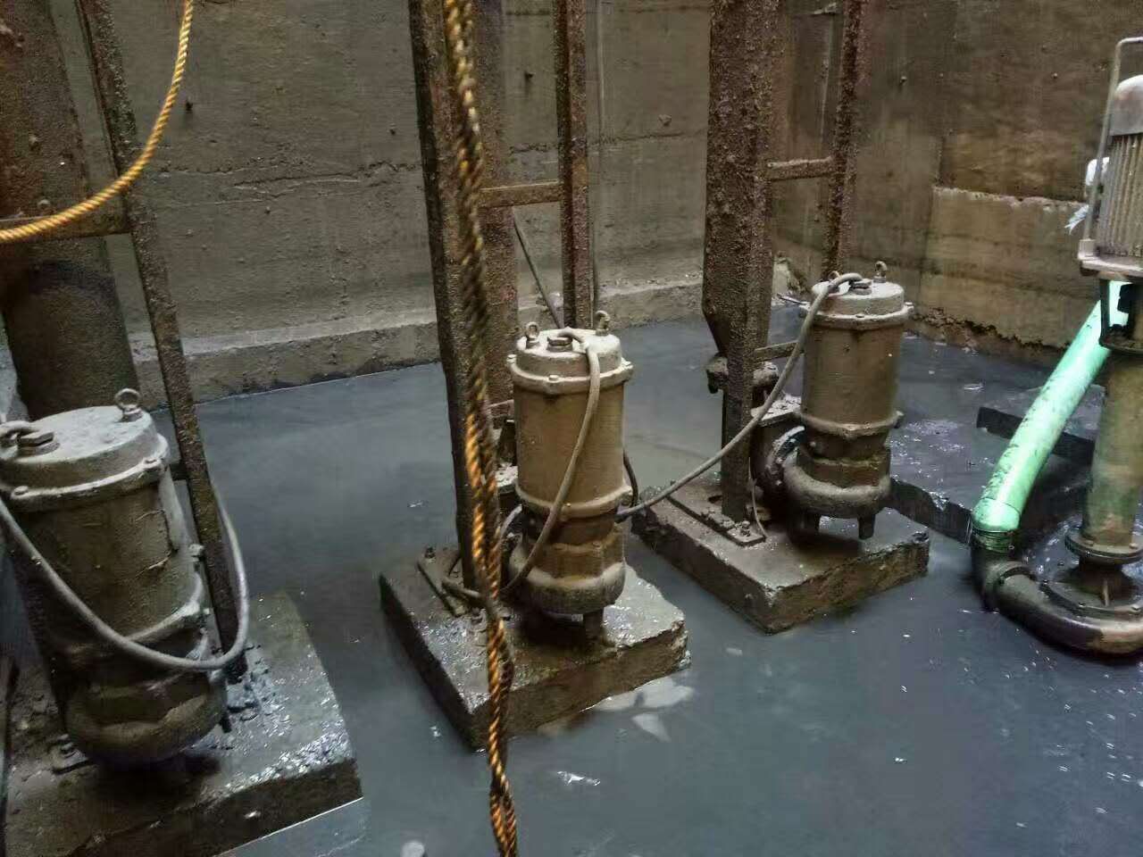 兴和污水池清理